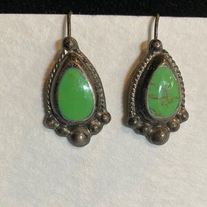 Handcrafted Vintage Possibly Taxco sterling silver earrings